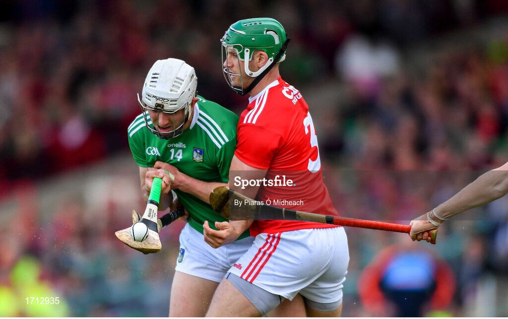 19 May 2019; Aaron Gillane of Limerick is tackled by Eoin Cadogan of Cork during the Munster GAA Hurling Senior Championship Round 2 match between Limerick and Cork at the LIT Gaelic Grounds in Limerick. Photo by Piaras Ó Mídheach/Sportsfile