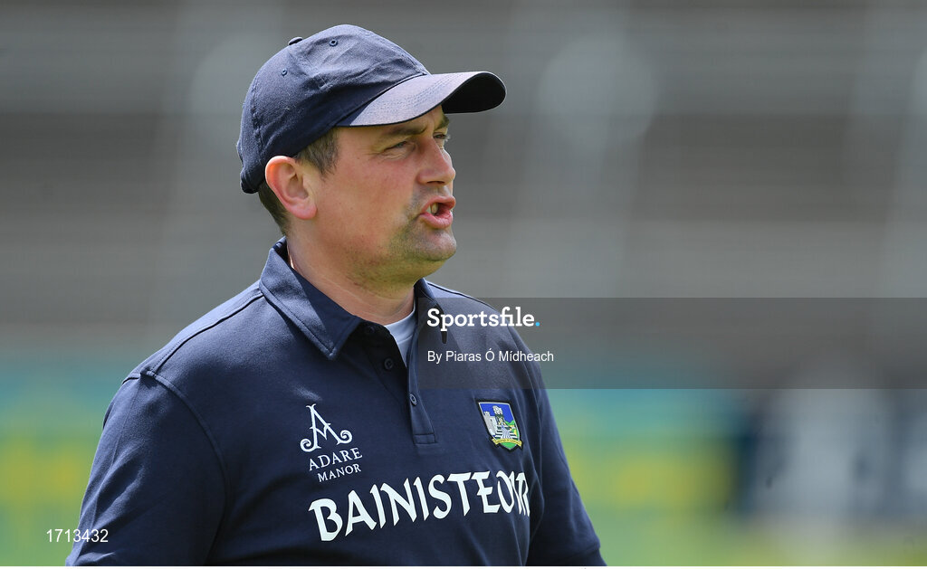 19 May 2019; Limerick manager Diarmuid Mullins before the Electric Ireland Munster Minor Hurling Championship match between Limerick and Cork at the LIT Gaelic Grounds in Limerick. Photo by Piaras Ó Mídheach/Sportsfile