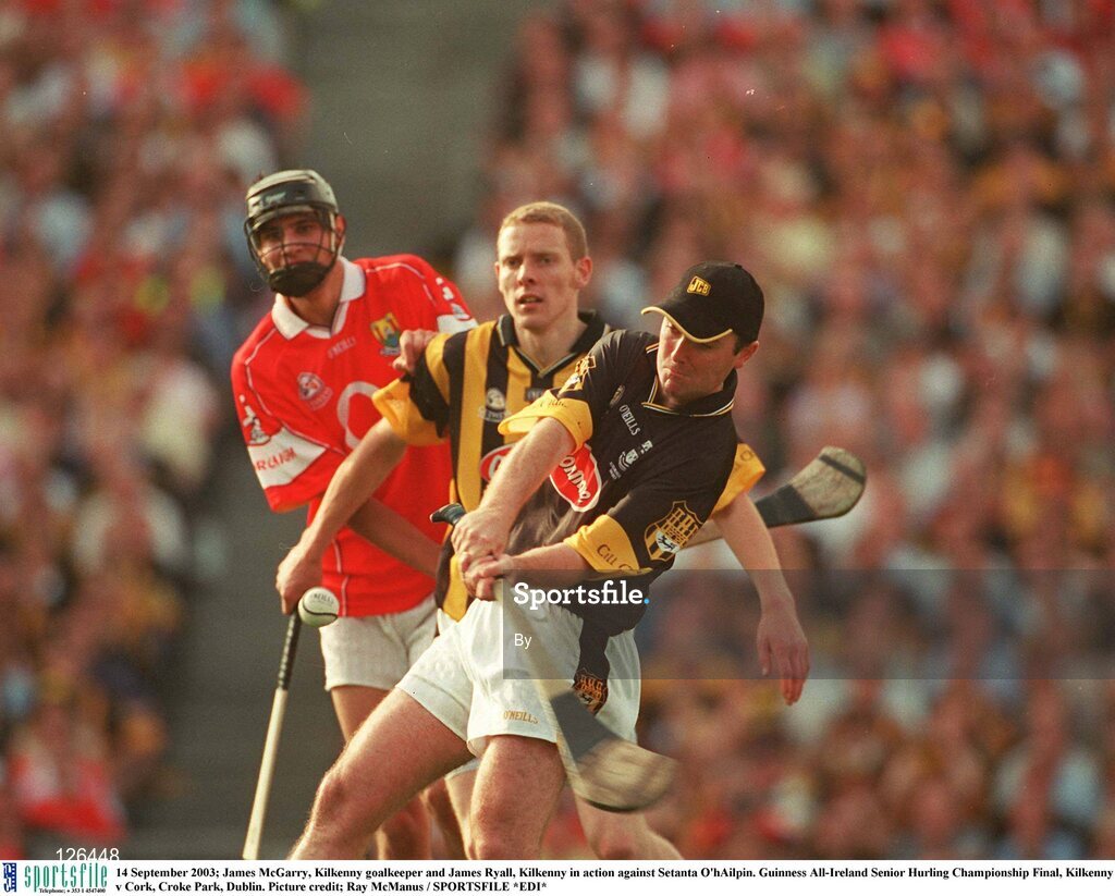 14 September 2003; James McGarry, Kilkenny goalkeeper and James Ryall, Kilkenny in action against Setanta O'hAilpin. Guinness All-Ireland Senior Hurling Championship Final, Kilkenny v Cork, Croke Park, Dublin. Picture credit; Ray McManus / SPORTSFILE *EDI*