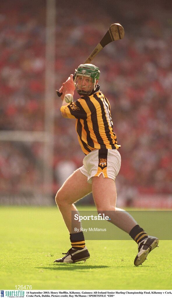 14 September 2003; Henry Shefflin, Kilkenny. Guinness All-Ireland Senior Hurling Championship Final, Kilkenny v Cork, Croke Park, Dublin. Picture credit; Ray McManus / SPORTSFILE *EDI*