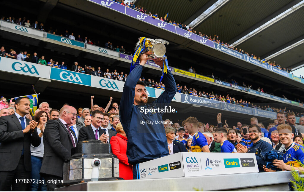 18 August 2019; Injured Tipperary hurler Patrick 'Bonner' Maher lifts the Liam Mac Carthy Cup after the GAA Hurling All-Ireland Senior Championship Final match between Kilkenny and Tipperary at Croke Park in Dublin. Photo by Ray McManus/Sportsfile