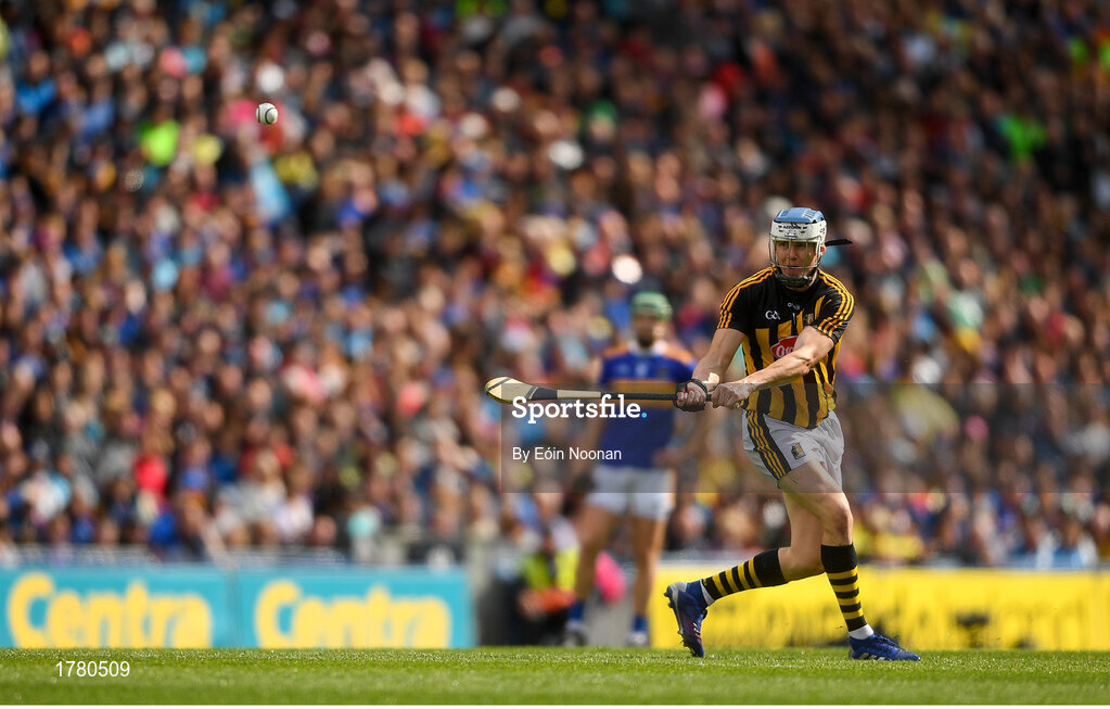 18 August 2019; TJ Reid of Kilkenny during the GAA Hurling All-Ireland Senior Championship Final match between Kilkenny and Tipperary at Croke Park in Dublin. Photo by Eóin Noonan/Sportsfile