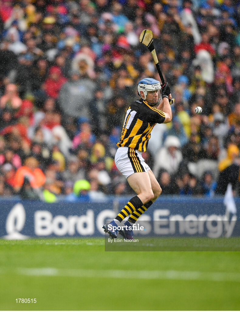 18 August 2019; TJ Reid of Kilkenny during the GAA Hurling All-Ireland Senior Championship Final match between Kilkenny and Tipperary at Croke Park in Dublin. Photo by Eóin Noonan/Sportsfile