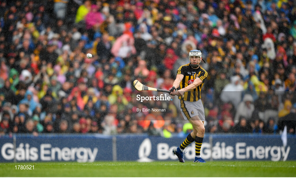 18 August 2019; TJ Reid of Kilkenny during the GAA Hurling All-Ireland Senior Championship Final match between Kilkenny and Tipperary at Croke Park in Dublin. Photo by Eóin Noonan/Sportsfile