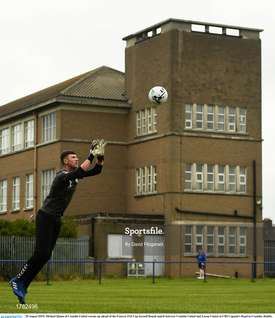 25 August 2019; Michael Quinn of Crumlin United warms up ahead of the Extra.ie FAI Cup Second Round match between Crumlin United and Lucan United at CBS Captain's Road in Crumlin, Dublin. Photo by David Fitzgerald/Sportsfile