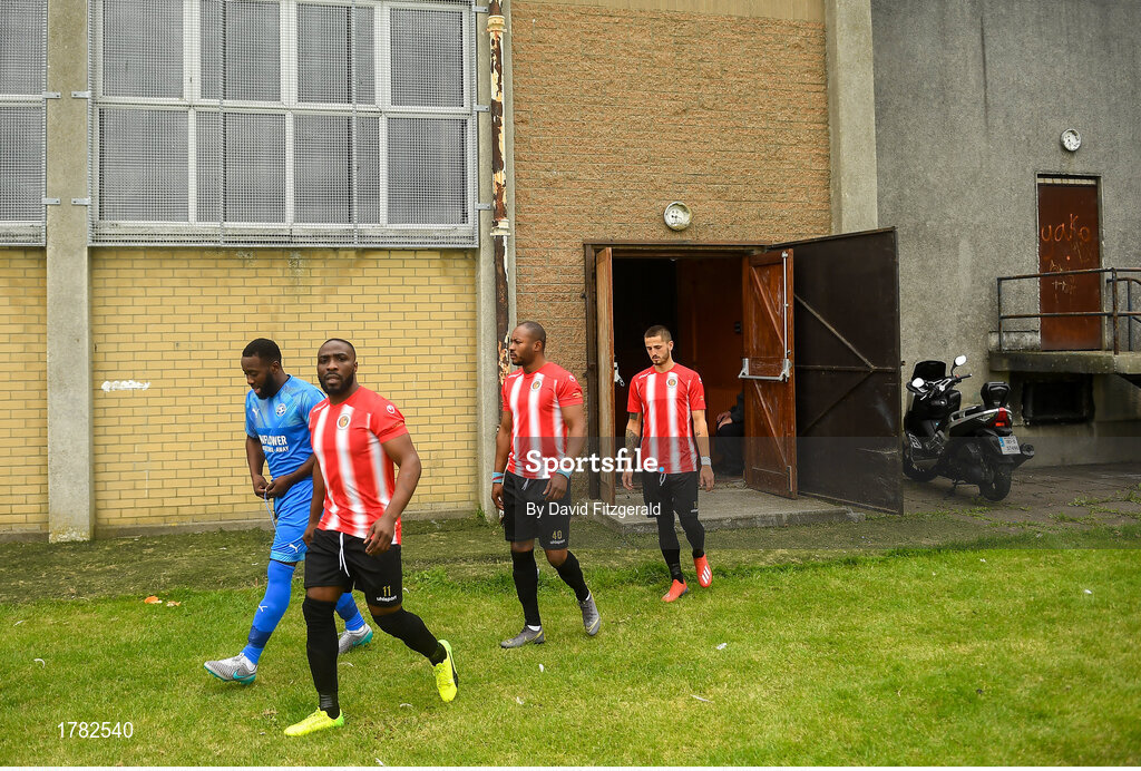 25 August 2019; Players from both sides take to the field prior to the Extra.ie FAI Cup Second Round match between Crumlin United and Lucan United at CBS Captain's Road in Crumlin, Dublin. Photo by David Fitzgerald/Sportsfile