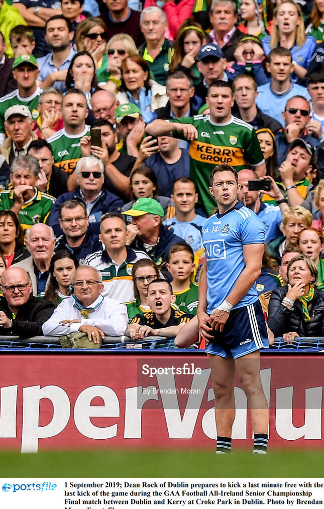 1 September 2019; Dean Rock of Dublin prepares to kick a last minute free with the last kick of the game during the GAA Football All-Ireland Senior Championship Final match between Dublin and Kerry at Croke Park in Dublin. Photo by Brendan Moran/Sportsfile