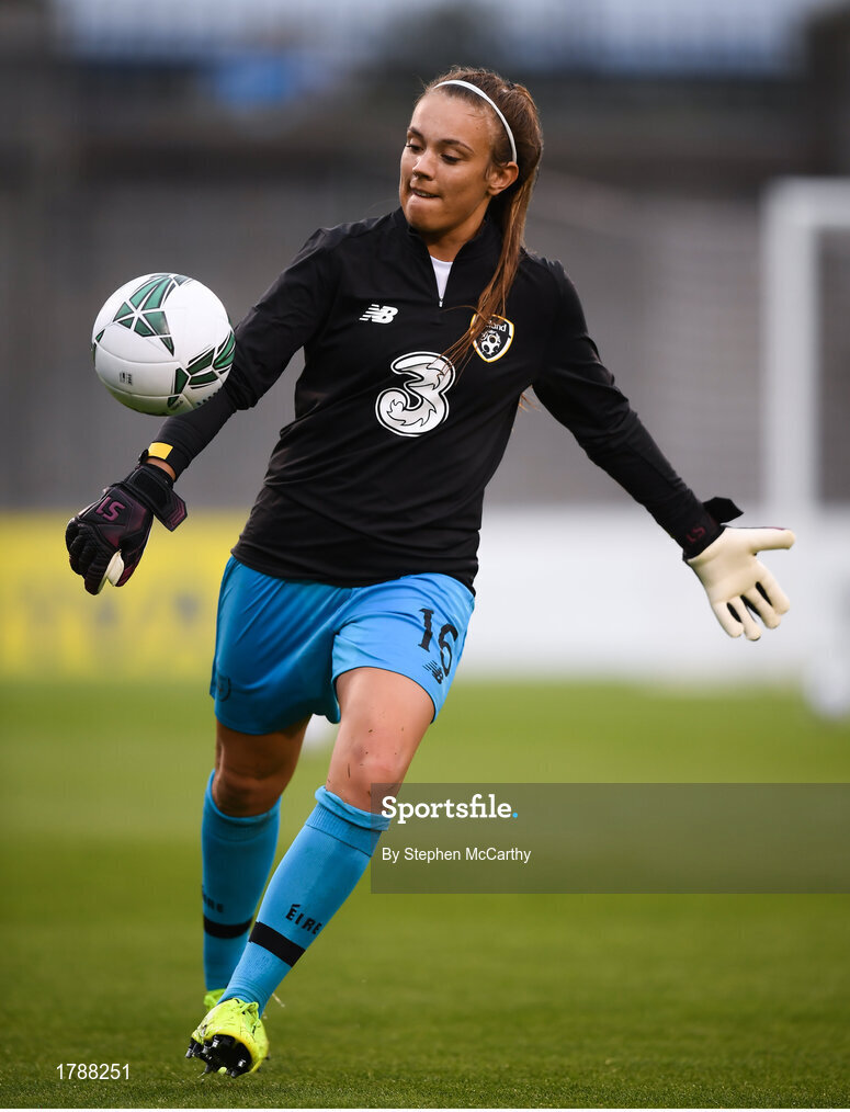 3 September 2019; Grace Moloney of Republic of Ireland prior to the UEFA Women's 2021 European Championships Qualifier - Group I match between Republic of Ireland and Montenegro at Tallaght Stadium in Dublin. Photo by Stephen McCarthy/Sportsfile