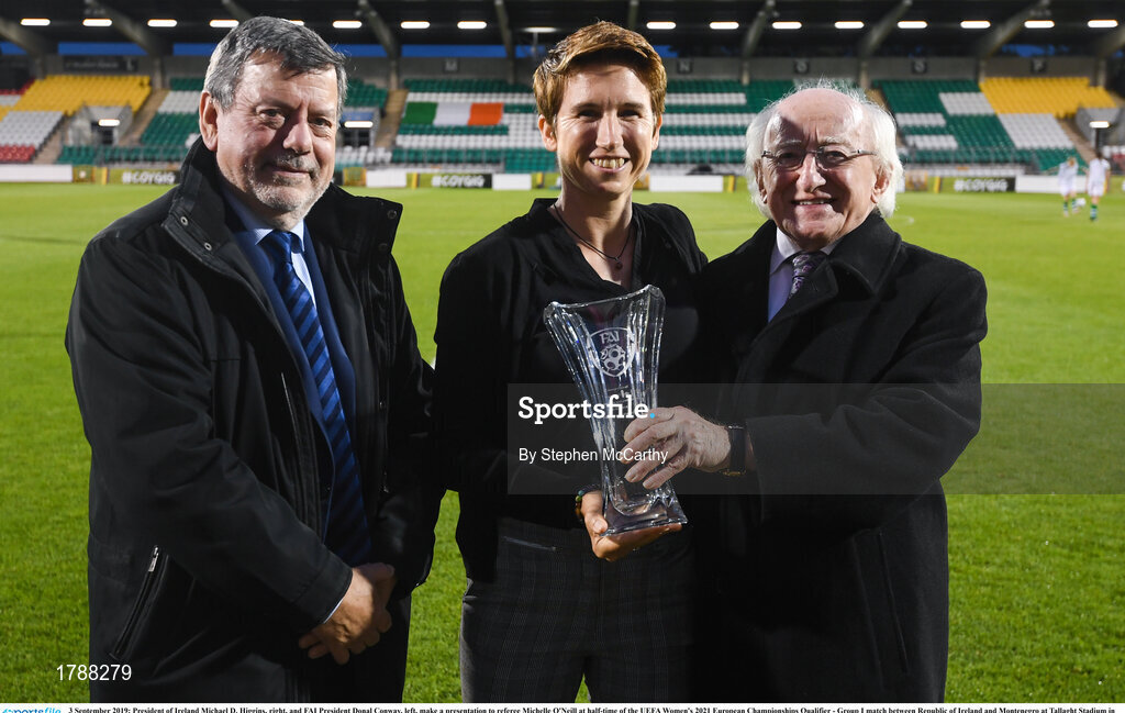 3 September 2019; President of Ireland Michael D. Higgins, right, and FAI President Donal Conway, left, make a presentation to referee Michelle O'Neill at half-time of the UEFA Women's 2021 European Championships Qualifier - Group I match between Republic of Ireland and Montenegro at Tallaght Stadium in Dublin. Photo by Stephen McCarthy/Sportsfile