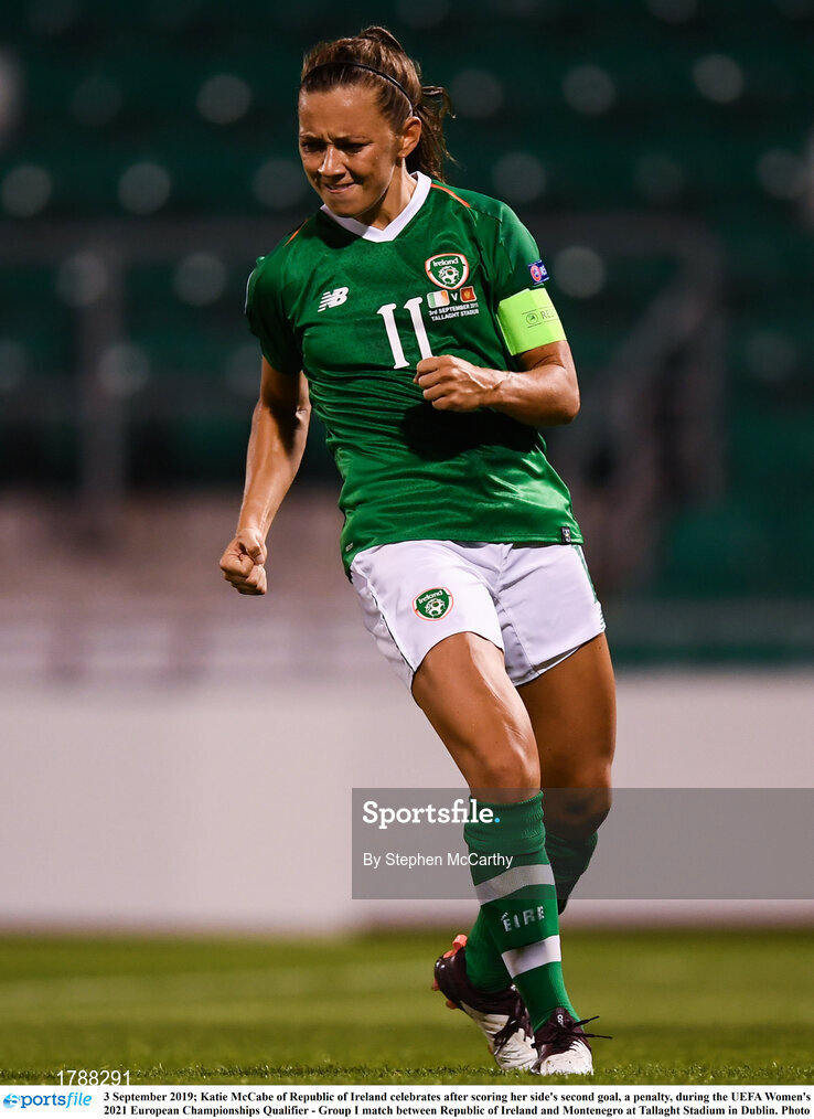 3 September 2019; Katie McCabe of Republic of Ireland celebrates after scoring her side's second goal, a penalty, during the UEFA Women's 2021 European Championships Qualifier - Group I match between Republic of Ireland and Montenegro at Tallaght Stadium in Dublin. Photo by Stephen McCarthy/Sportsfile