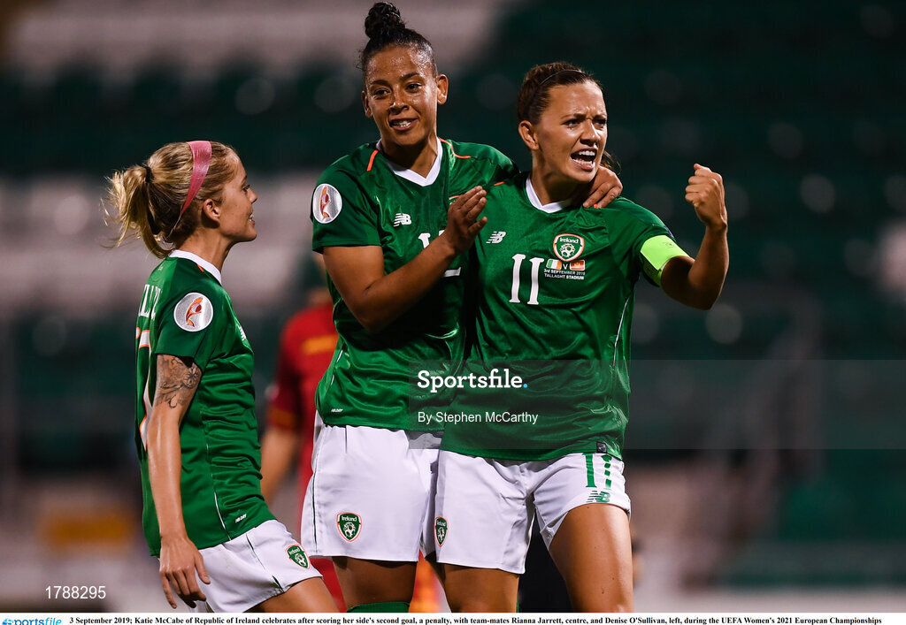 3 September 2019; Katie McCabe of Republic of Ireland celebrates after scoring her side's second goal, a penalty, with team-mates Rianna Jarrett, centre, and Denise O'Sullivan, left, during the UEFA Women's 2021 European Championships Qualifier - Group I match between Republic of Ireland and Montenegro at Tallaght Stadium in Dublin. Photo by Stephen McCarthy/Sportsfile