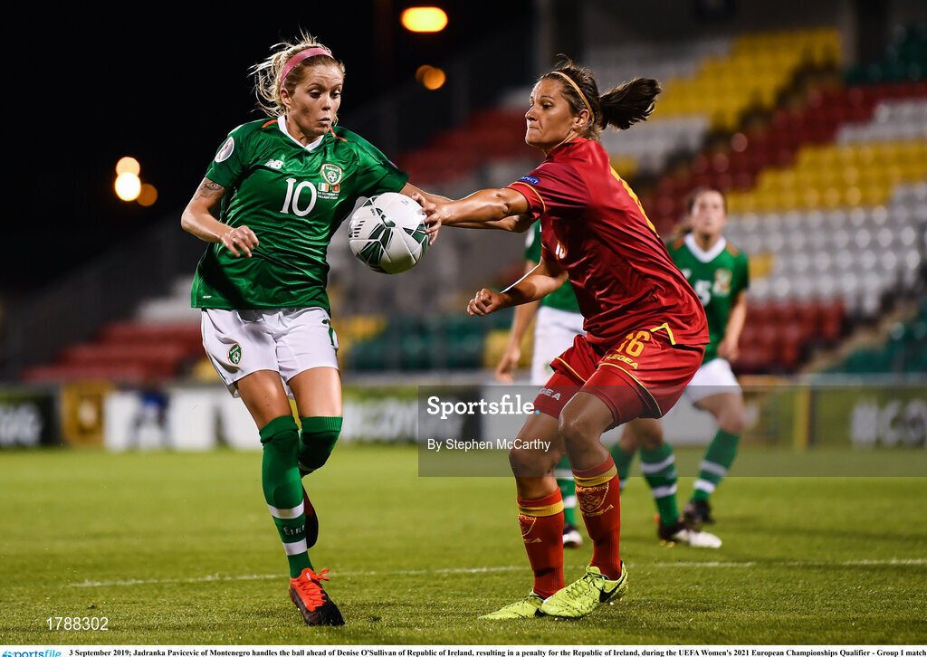 3 September 2019; Jadranka Pavicevic of Montenegro handles the ball ahead of Denise O'Sullivan of Republic of Ireland, resulting in a penalty for the Republic of Ireland, during the UEFA Women's 2021 European Championships Qualifier - Group I match between Republic of Ireland and Montenegro at Tallaght Stadium in Dublin. Photo by Stephen McCarthy/Sportsfile