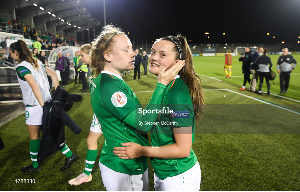 3 September 2019; Tyler Toland of Republic of Ireland, right, with team-mate Amber Barrett following the UEFA Women's 2021 European Championships Qualifier - Group I match between Republic of Ireland and Montenegro at Tallaght Stadium in Dublin. Photo by Stephen McCarthy/Sportsfile