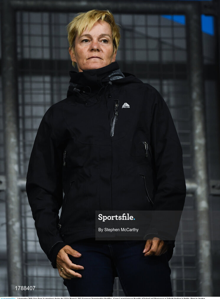 3 September 2019; Vera Pauw in attendance during the UEFA Women's 2021 European Championships Qualifier - Group I match between Republic of Ireland and Montenegro at Tallaght Stadium in Dublin. Photo by Stephen McCarthy/Sportsfile