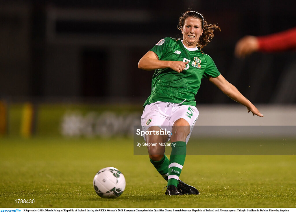 3 September 2019; Niamh Fahey of Republic of Ireland during the UEFA Women's 2021 European Championships Qualifier Group I match between Republic of Ireland and Montenegro at Tallaght Stadium in Dublin. Photo by Stephen McCarthy/Sportsfile