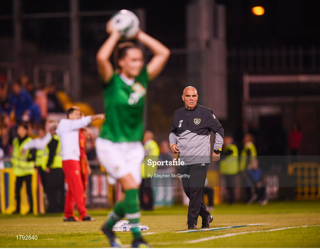 3 September 2019; Republic of Ireland interim manager Tom O'Connor during the UEFA Women's 2021 European Championships Qualifier Group I match between Republic of Ireland and Montenegro at Tallaght Stadium in Dublin. Photo by Stephen McCarthy/Sportsfile