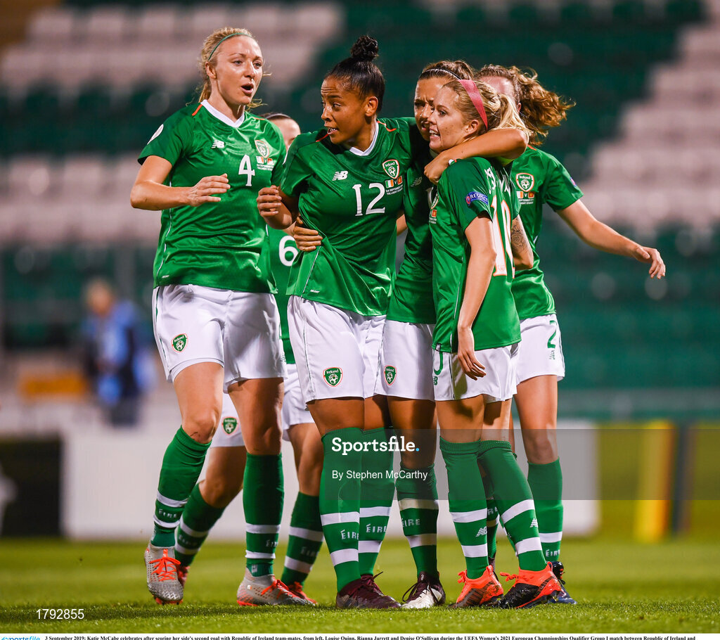 3 September 2019; Katie McCabe celebrates after scoring her side's second goal with Republic of Ireland team-mates, from left, Louise Quinn, Rianna Jarrett and Denise O'Sullivan during the UEFA Women's 2021 European Championships Qualifier Group I match between Republic of Ireland and Montenegro at Tallaght Stadium in Dublin. Photo by Stephen McCarthy/Sportsfile