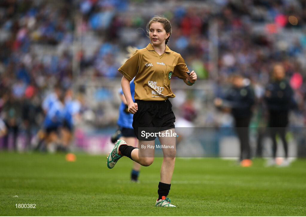 11 August 2018; Referee Mia Gorman, Annyalla NS, Castleblayney, Co Monaghan, during the INTO Cumann na mBunscol GAA Respect Exhibition Go Games at the GAA Football All-Ireland Senior Championship Semi Final match between Dublin and Galway at Croke Park in Dublin.  Photo by Ray McManus/Sportsfile