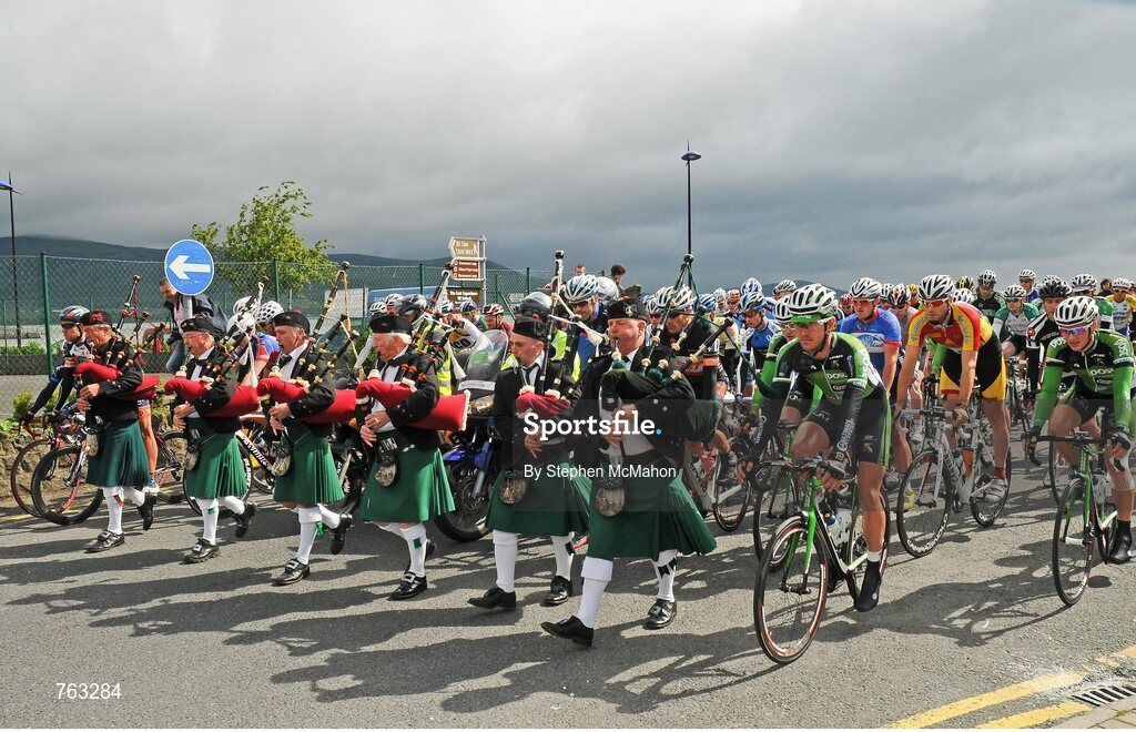 23 June 2013; A general view of the ceremonial start at the Elite Men's National Road Race Championships. 2013 National Road Race Championships. Carlingford, Co. Louth. Picture credit: Stephen McMahon / SPORTSFILE