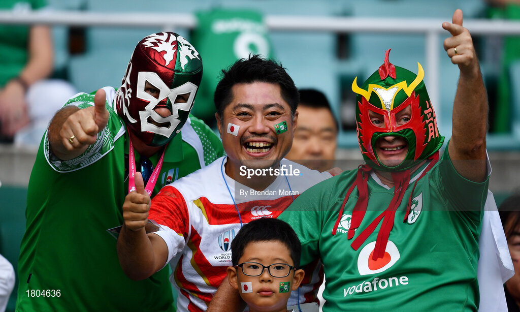 28 September 2019; Ireland and Japan supporters prior to the 2019 Rugby World Cup Pool A match between Japan and Ireland at the Shizuoka Stadium Ecopa in Fukuroi, Shizuoka Prefecture, Japan. Photo by Brendan Moran/Sportsfile