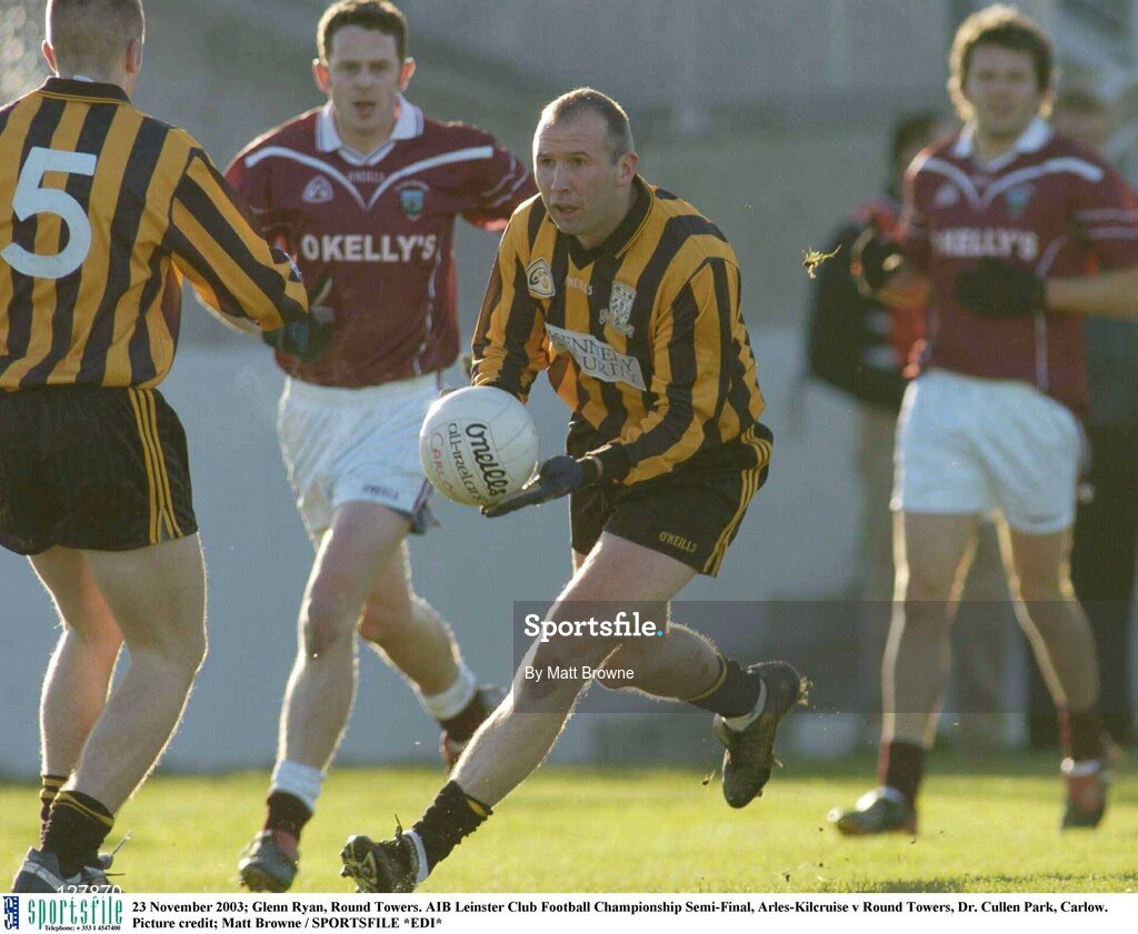 23 November 2003; Glenn Ryan, Round Towers. AIB Leinster Club Football Championship Semi-Final, Arles-Kilcruise v Round Towers, Dr. Cullen Park, Carlow. Picture credit; Matt Browne / SPORTSFILE *EDI*