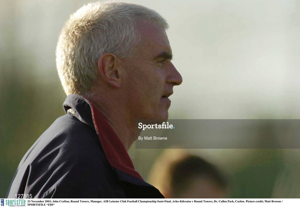 23 November 2003; John Crofton, Round Towers, Manager. AIB Leinster Club Football Championship Semi-Final, Arles-Kilcruise v Round Towers, Dr. Cullen Park, Carlow. Picture credit; Matt Browne / SPORTSFILE *EDI*