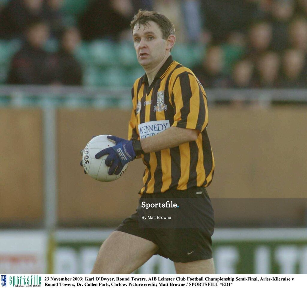 23 November 2003; Karl O'Dwyer, Round Towers. AIB Leinster Club Football Championship Semi-Final, Arles-Kilcruise v Round Towers, Dr. Cullen Park, Carlow. Picture credit; Matt Browne / SPORTSFILE *EDI*