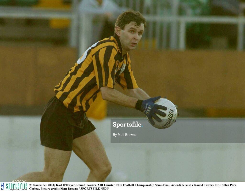 23 November 2003; Karl O'Dwyer, Round Towers. AIB Leinster Club Football Championship Semi-Final, Arles-Kilcruise v Round Towers, Dr. Cullen Park, Carlow. Picture credit; Matt Browne / SPORTSFILE *EDI*