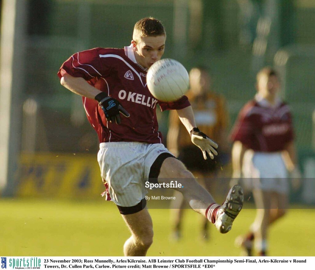23 November 2003; Ross Munnelly, Arles/Kilcruise. AIB Leinster Club Football Championship Semi-Final, Arles-Kilcruise v Round Towers, Dr. Cullen Park, Carlow. Picture credit; Matt Browne / SPORTSFILE *EDI*