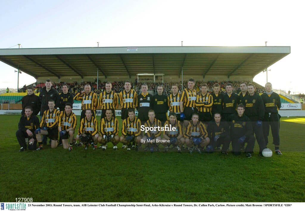 23 November 2003; Round Towers, team. AIB Leinster Club Football Championship Semi-Final, Arles-Kilcruise v Round Towers, Dr. Cullen Park, Carlow. Picture credit; Matt Browne / SPORTSFILE *EDI*