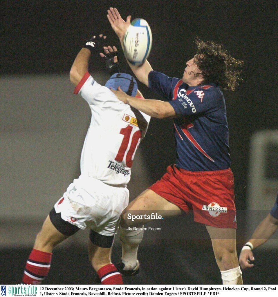 12 December 2003; Mauro Bergamasco, Stade Francais, in action against Ulster's David Humphreys. Heineken Cup, Round 2, Pool 1, Ulster v Stade Francais, Ravenhill, Belfast. Picture credit; Damien Eagers / SPORTSFILE *EDI*