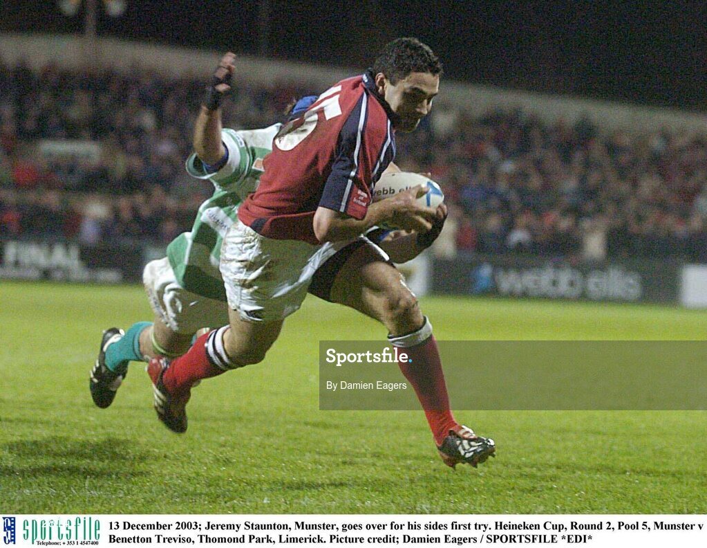 13 December 2003; Jeremy Staunton, Munster, goes over for his sides first try. Heineken Cup, Round 2, Pool 5, Munster v Benetton Treviso, Thomond Park, Limerick. Picture credit; Damien Eagers / SPORTSFILE *EDI*