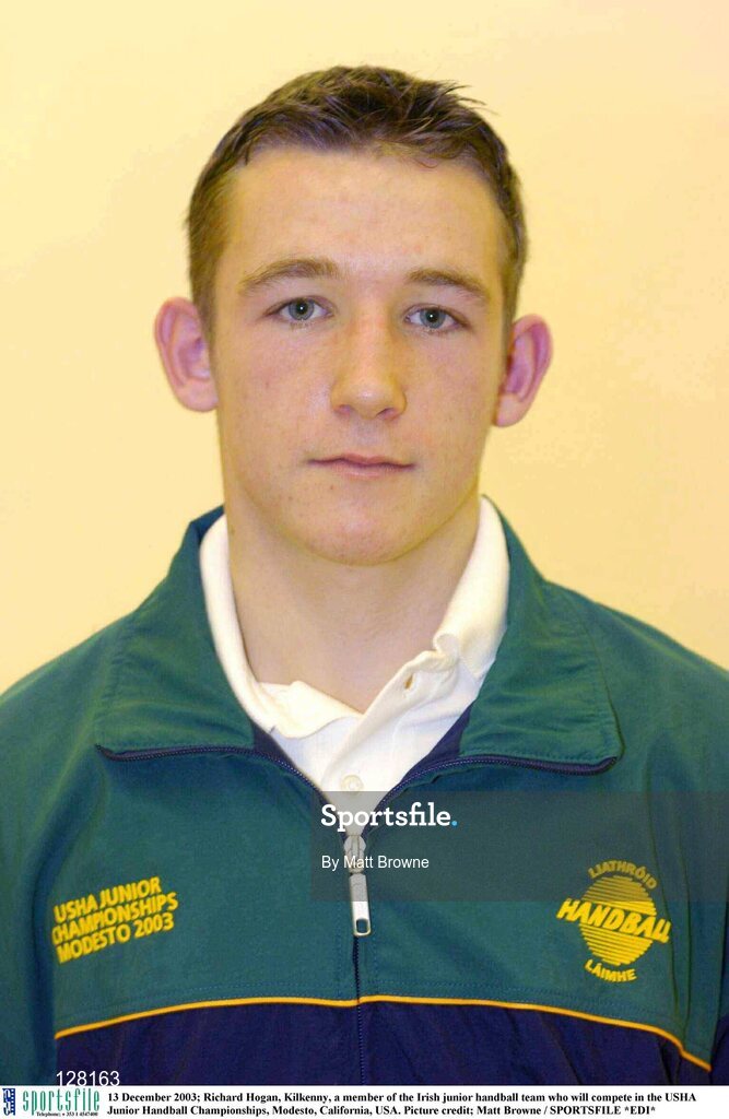 13 December 2003; Richard Hogan, Kilkenny, a member of the Irish junior handball team who will compete in the USHA Junior Handball Championships, Modesto, California, USA. Picture credit; Matt Browne / SPORTSFILE *EDI*
