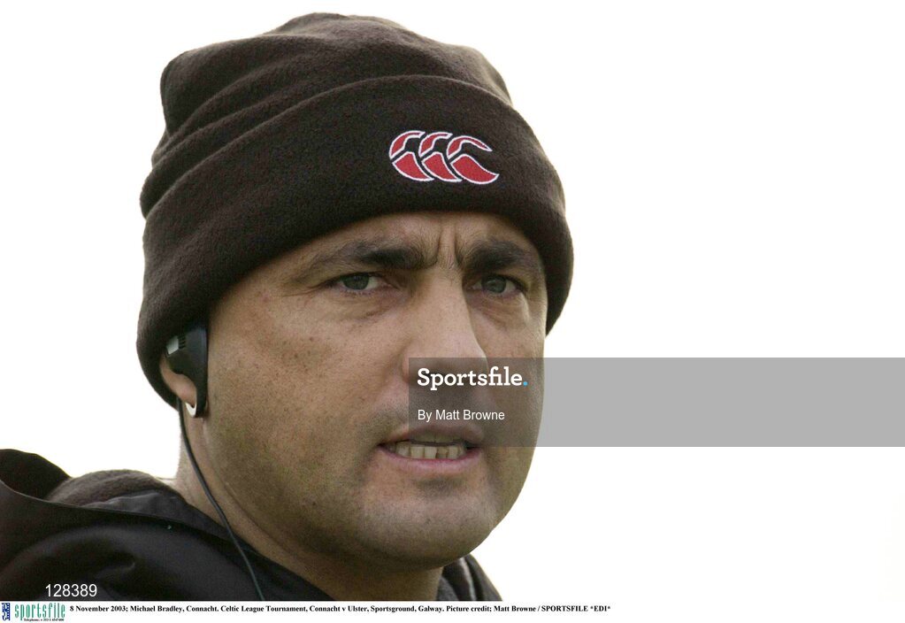 8 November 2003; Michael Bradley, Connacht. Celtic League Tournament, Connacht v Ulster, Sportsground, Galway. Picture credit; Matt Browne / SPORTSFILE *EDI*