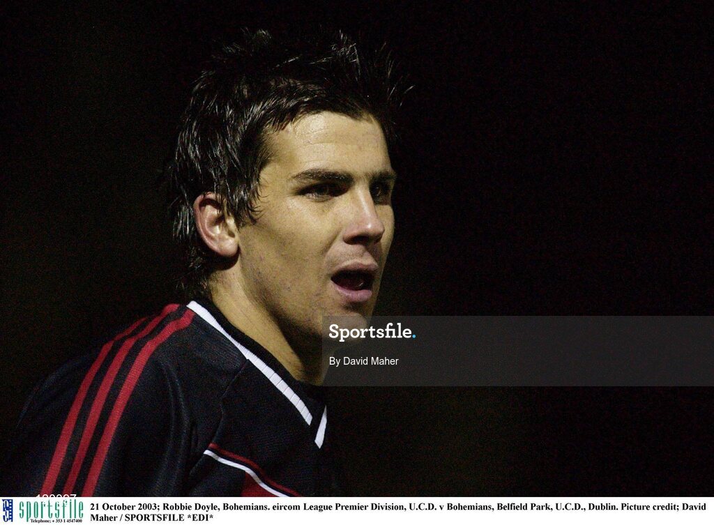 21 October 2003; Robbie Doyle, Bohemians. eircom League Premier Division, U.C.D. v Bohemians, Belfield Park, U.C.D., Dublin. Picture credit; David Maher / SPORTSFILE *EDI*