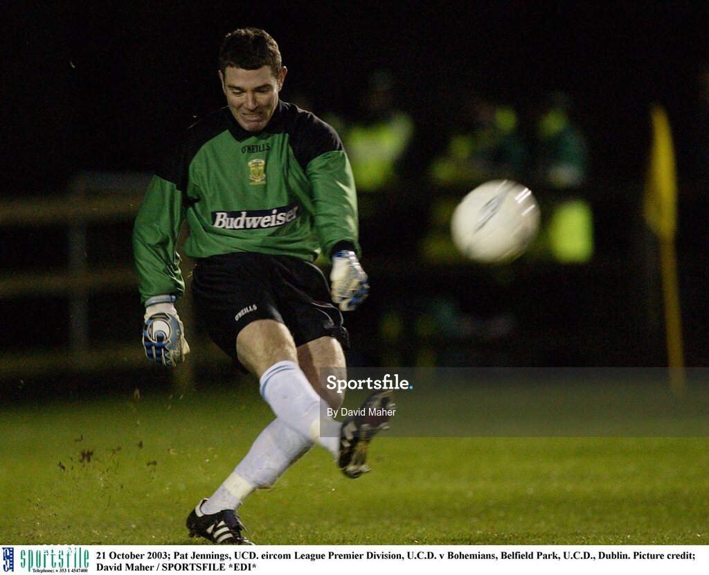 21 October 2003; Pat Jennings, UCD. eircom League Premier Division, U.C.D. v Bohemians, Belfield Park, U.C.D., Dublin. Picture credit; David Maher / SPORTSFILE *EDI*
