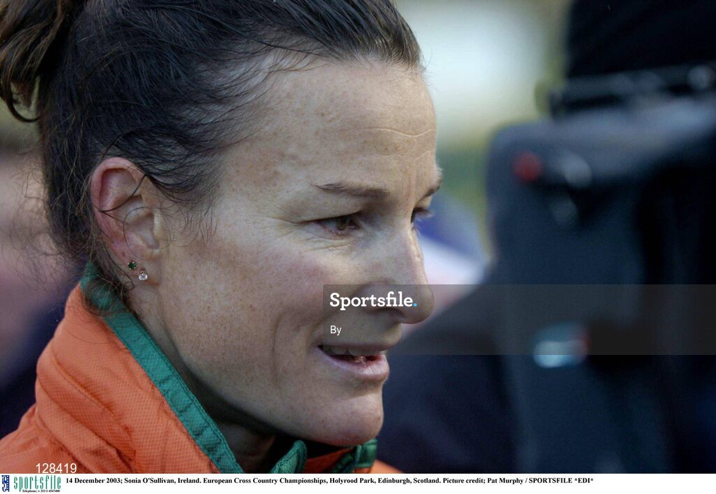14 December 2003; Sonia O'Sullivan, Ireland. European Cross Country Championships, Holyrood Park, Edinburgh, Scotland. Picture credit; Pat Murphy / SPORTSFILE *EDI*