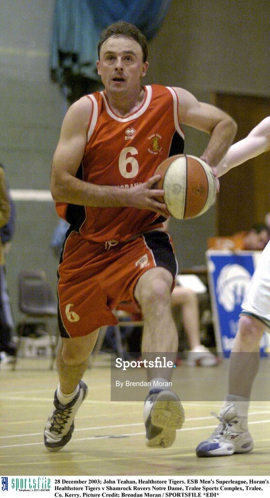 28 December 2003; John Teahan, Healthstore Tigers. ESB Men's Superleague, Horan's Healthstore Tigers v Shamrock Rovers Notre Dame, Tralee Sports Complex, Tralee, Co. Kerry. Picture Credit; Brendan Moran / SPORTSFILE *EDI*