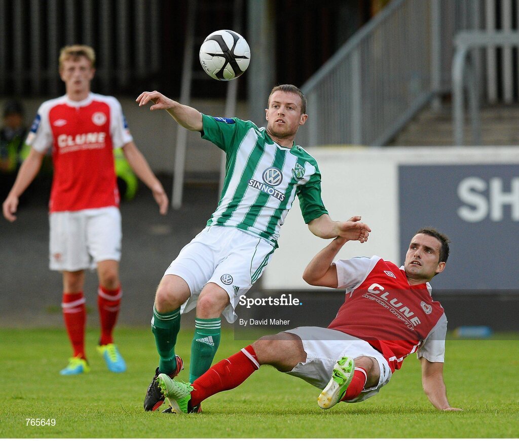 28 June 2013; Dean Zambra, Bray Wanderers, in action against Christy Fagan, St. Patrick’s Athletic. Airtricity League Premier Division, St. Patrick’s Athletic v Bray Wanderers, Richmond Park, Dublin. Picture credit: David Maher / SPORTSFILE