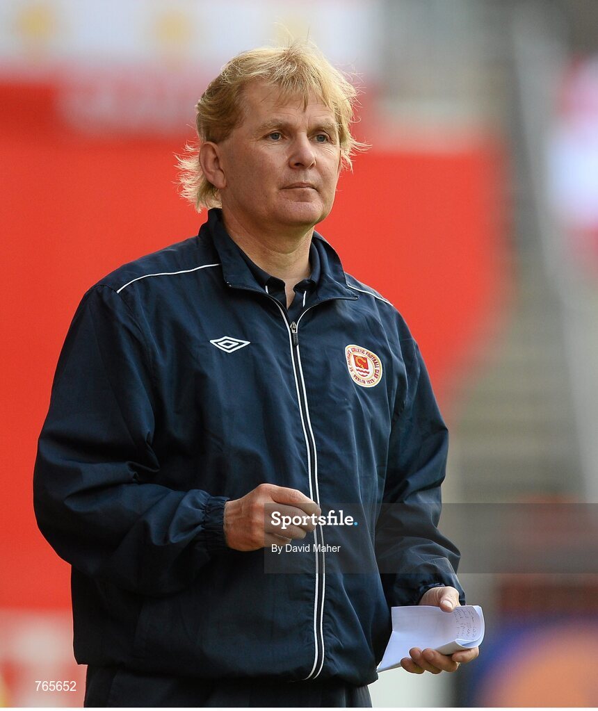 28 June 2013; St. Patrick’s Athletic manager Liam Buckley during the game. Airtricity League Premier Division, St. Patrick’s Athletic v Bray Wanderers, Richmond Park, Dublin. Picture credit: David Maher / SPORTSFILE