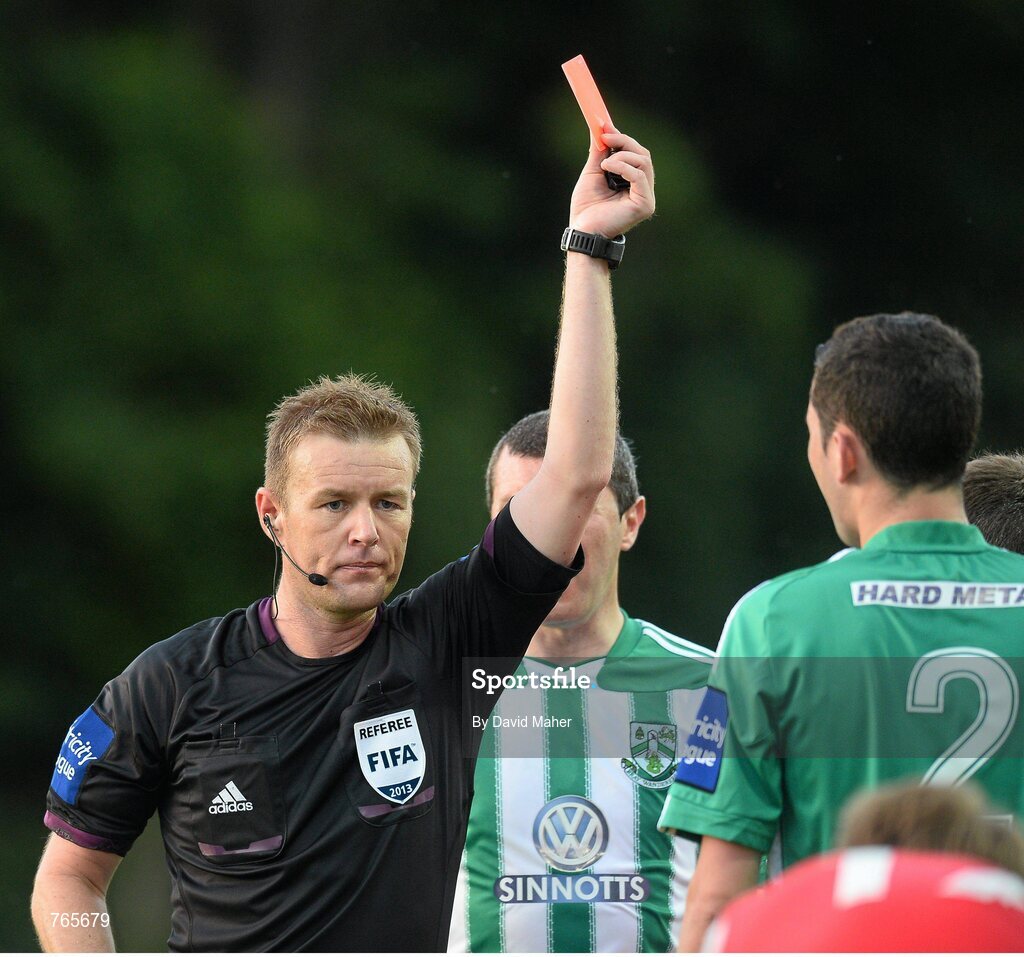 28 June 2013; Referee Alan Kelly shows a red card to David Webster, Bray Wanderers. Airtricity League Premier Division, St. Patrick’s Athletic v Bray Wanderers, Richmond Park, Dublin. Picture credit: David Maher / SPORTSFILE