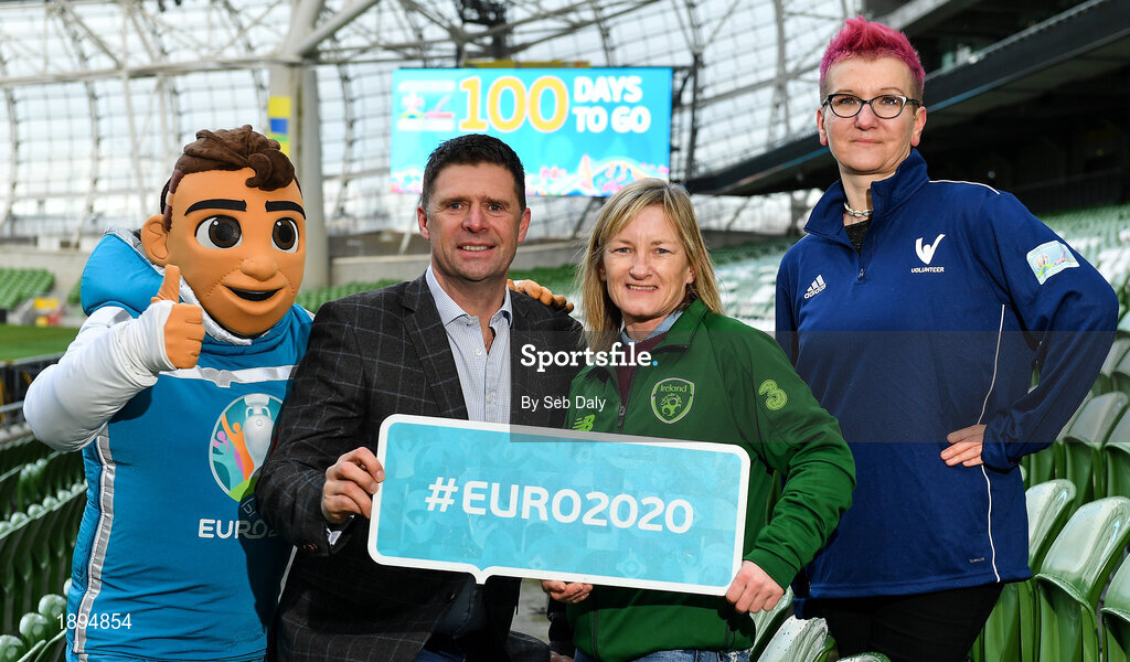 4 March 2020; FAI Interim Deputy CEO Niall Quinn joined ex Republic of Ireland Women’s international Olivia O’Toole as well as representatives from the UEFA EURO 2020 volunteers and mascot Skillzy to mark the ‘100 Days To Go’ milestone in Dublin today. Over 1,400 volunteers have already signed up and UEFA EURO 2020 are calling on the general public to be a part of the EURO 2020 City Volunteer Team here: https://euro2020.fai.ie/2020/02/27/be-part-of-euro-2020-city-volunteer-team/. In attendance at the launch are FAI Interim Deputy CEO Niall Quinn, centre, ex Republic of Ireland Women’s international Olivia O’Toole, official UEFA EURO 2020 mascot Skillzy, and UEFA EURO 2020 Volunteer Kasia Salek. Photo by Seb Daly/Sportsfile