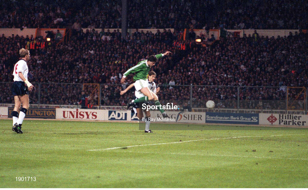 27 March 1991; Republic of Ireland's Niall Quinn scores a goal against England. England v Republic of Ireland, European Championship Qualifier, Wembley Stadium, London, England. Soccer. Picture credit; Ray McManus / SPORTSFILE