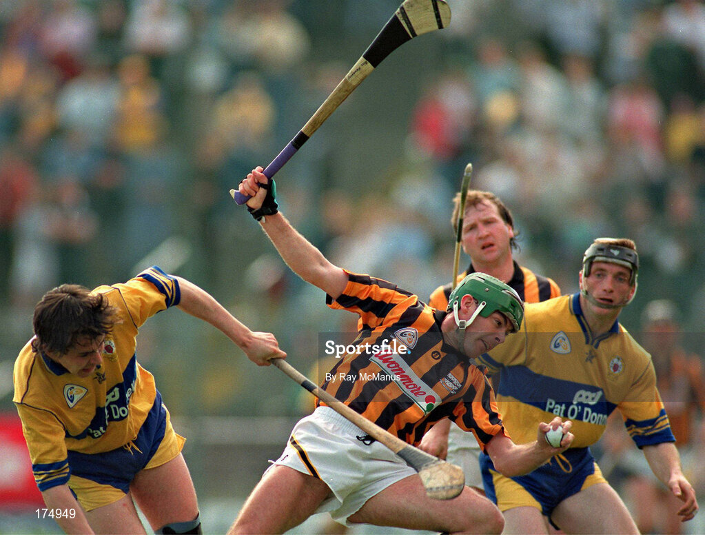7 May 1995; Bill Hennessy of Kilkenny in action against Stephen Sheedy, left, and Jim McInerney of Clare during the Church & General National League Hurling Final between Kilkenny and Clare at Semple Stadium in Thurles, Tipperary. Photo by Ray McManus/Sportsfile