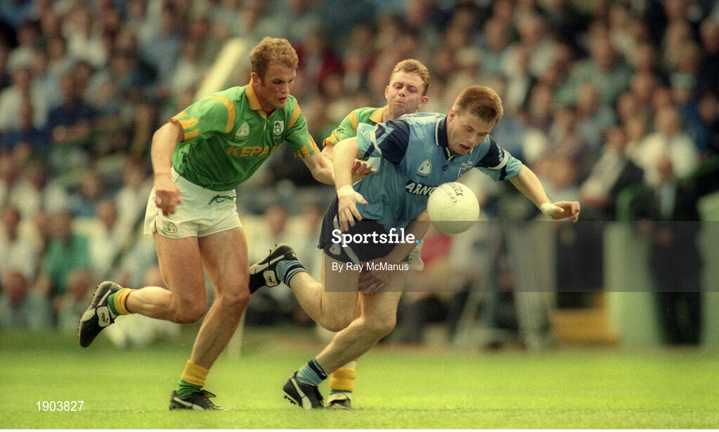 30 July 1995; Dessie Farrell of Dublin in action against John McDermott, left, and Cormac Murphy of Meath during the Bank of Ireland Leinster Senior Football Championship Final match between Dublin and Meath at Croke Park in Dublin. Photo by Ray McManus/Sportsfile