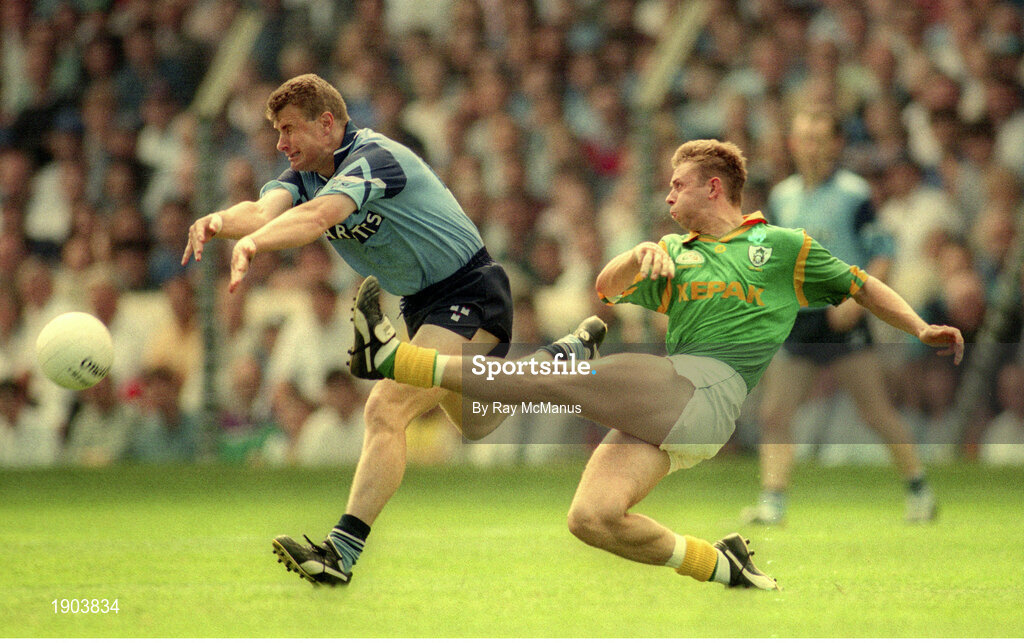 30 July 1995; Cormac Murphy of Meath in action against Charlie Redmond of Dublin during the Bank of Ireland Leinster Senior Football Championship Final match between Dublin and Meath at Croke Park in Dublin. Photo by Ray McManus/Sportsfile