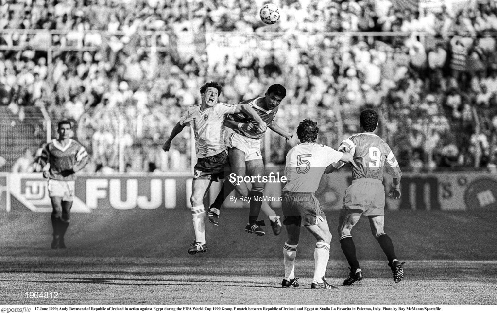 17 June 1990; Andy Townsend of Republic of Ireland in action against Egypt during the FIFA World Cup 1990 Group F match between Republic of Ireland and Egypt at Stadio La Favorita in Palermo, Italy. Photo by Ray McManus/Sportsfile