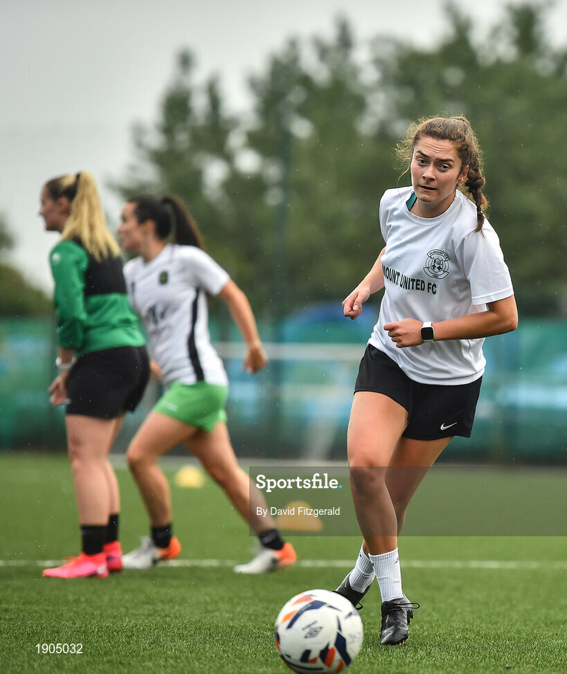 19 June 2020; Sarah McKevitt during a Peamount United squad training session in Greenogue in Newcastle, Dublin. Following approval from the Football Association of Ireland and the Irish Government, a number of national league teams have been allowed to resume collective training. On March 12, the FAI announced the cessation of all football under their jurisdiction upon directives from the Irish Government, the Department of Health and UEFA, in an effort to contain the spread of the Coronavirus (COVID-19) pandemic. Photo by David Fitzgerald/Sportsfile