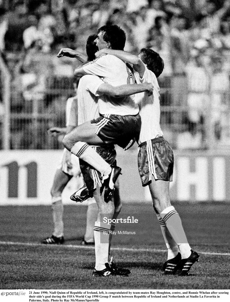 21 June 1990; Niall Quinn of Republic of Ireland, left, is congratulated by team-mates Ray Houghton, centre, and Ronnie Whelan after scoring their side's goal during the FIFA World Cup 1990 Group F match between Republic of Ireland and Netherlands at Stadio La Favorita in Palermo, Italy. Photo by Ray McManus/Sportsfile