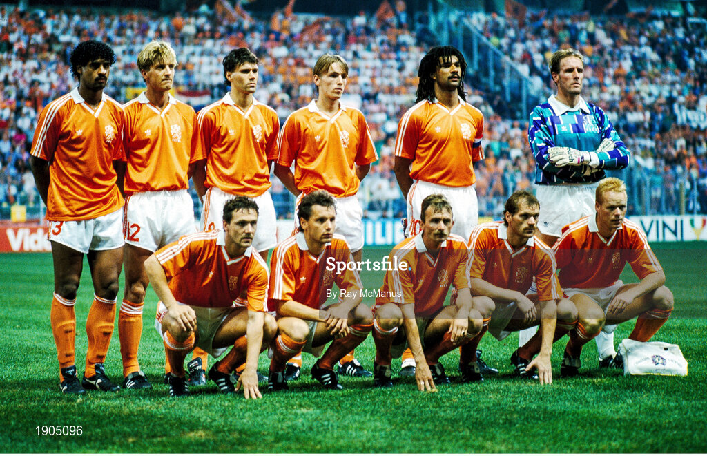 21 June 1990; The Netherlands team, back row, from left, Frank Rijkaard, Wim Kieft, Marco van Basten, Richard Witschge, Ruud Gullit and Hans van Breukelen. Front row, from left, Berry van Aerle, Hans Gillhaus, Adri van Tiggelen, Jan Wouters and Ronald Koeman prior to the FIFA World Cup 1990 Group F match between Republic of Ireland and Netherlands at Stadio La Favorita in Palermo, Italy. Photo by Ray McManus/Sportsfile